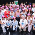 Reconoce Ana Paty Peralta a las primeras mujeres de CAPA que reciben Cascos Rosas