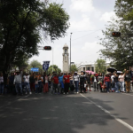 Concluye reunión de la CNTE con la SEP y Segob; los contingentes que protestaron se concentrarán en el plantón
