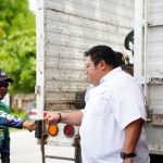 Gobierno de Chacón avanza con la limpieza de la carretera Transversal para brindar mayor seguridad a la ciudadanía