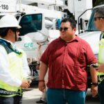 Llegan a Cozumel vehículos y personal de la CFE para reforzar el mantenimiento de las redes eléctricas